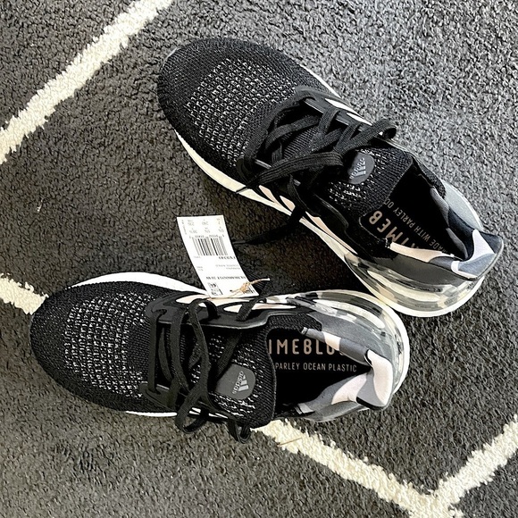 NWT Adidas Ultraboost 20 Black White Pink Tint Women's Size 7 - Picture 1 of 5
